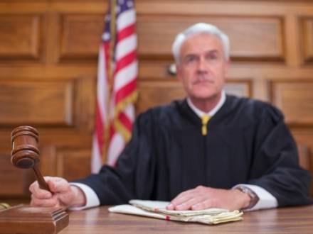 IL defense lawyer